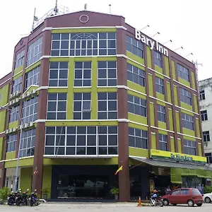 Отель Bary Inn, Klia & Klia2 - 24 Free Airport Pick-up, Сепанг
